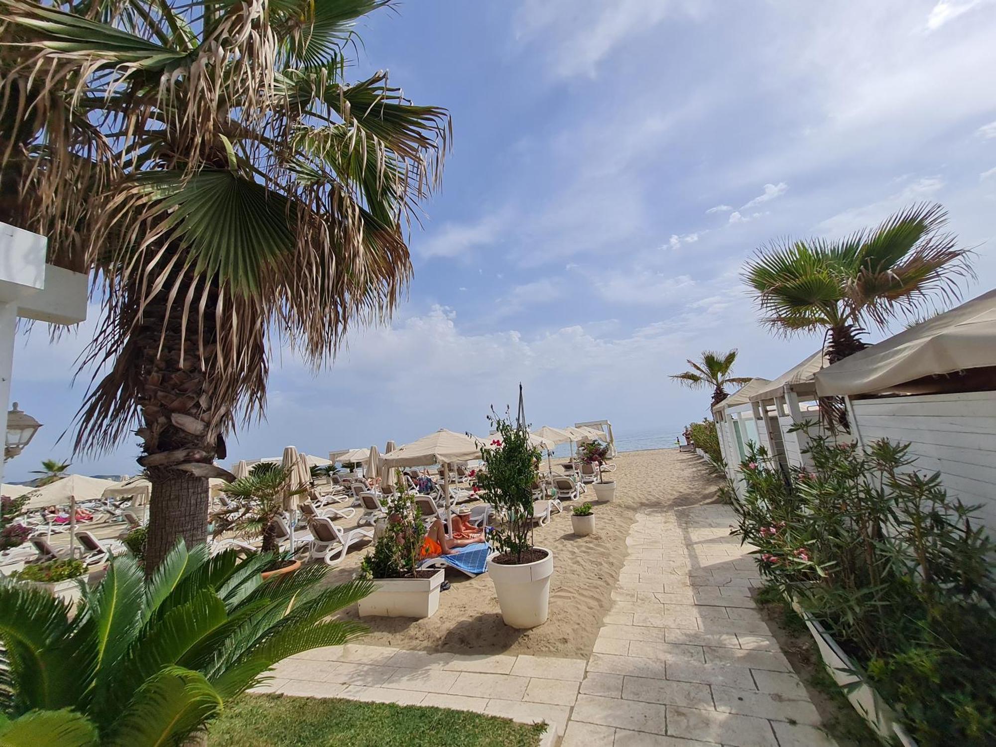 Sara-El Seaside Apartment Durres Exterior photo